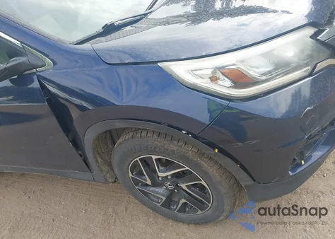 2016 Honda Cr-V Se z USA, uszkodzony, nr VIN 2HKRM4H48GH654803